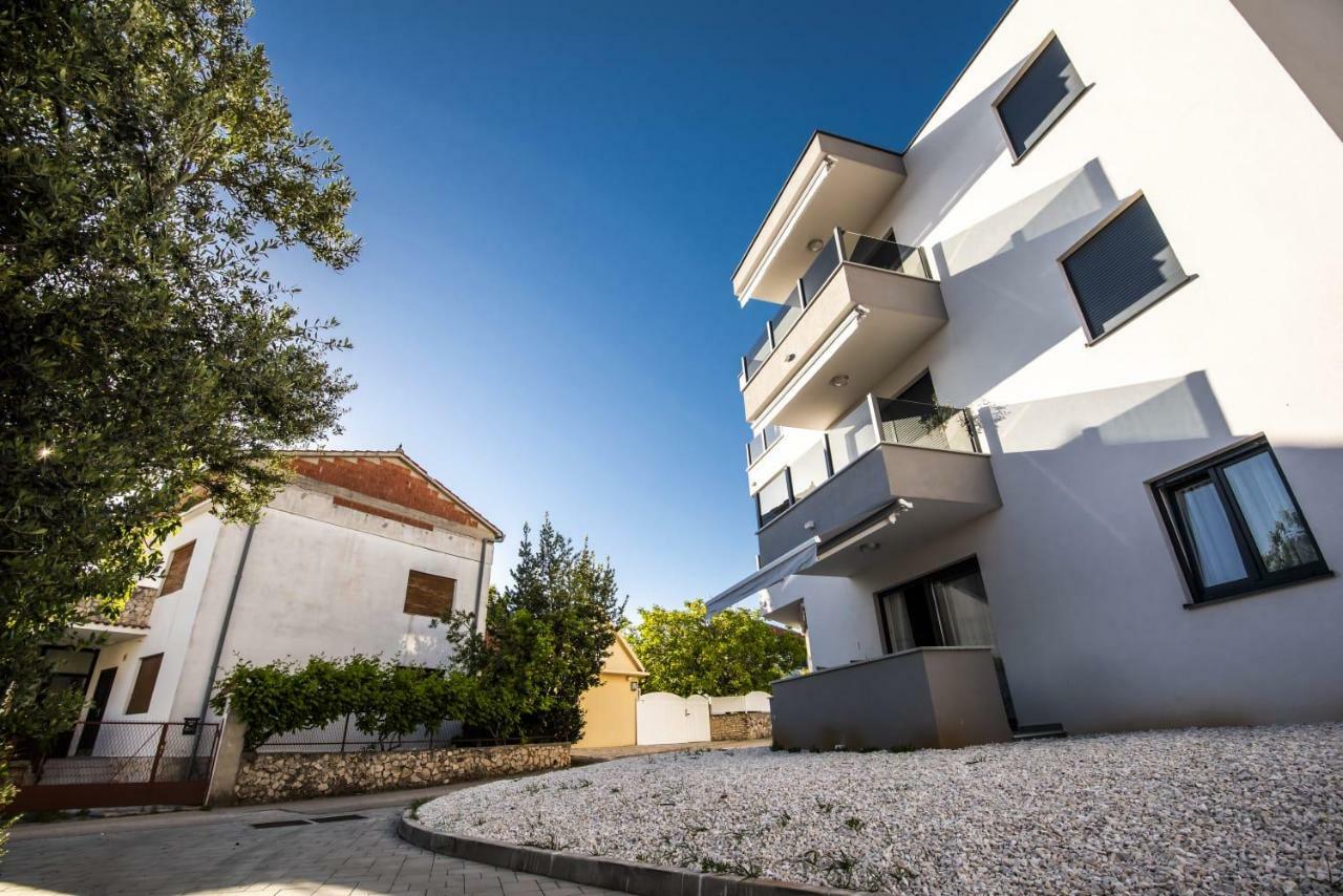 Blue Pearl Apartment Rogoznica  Esterno foto